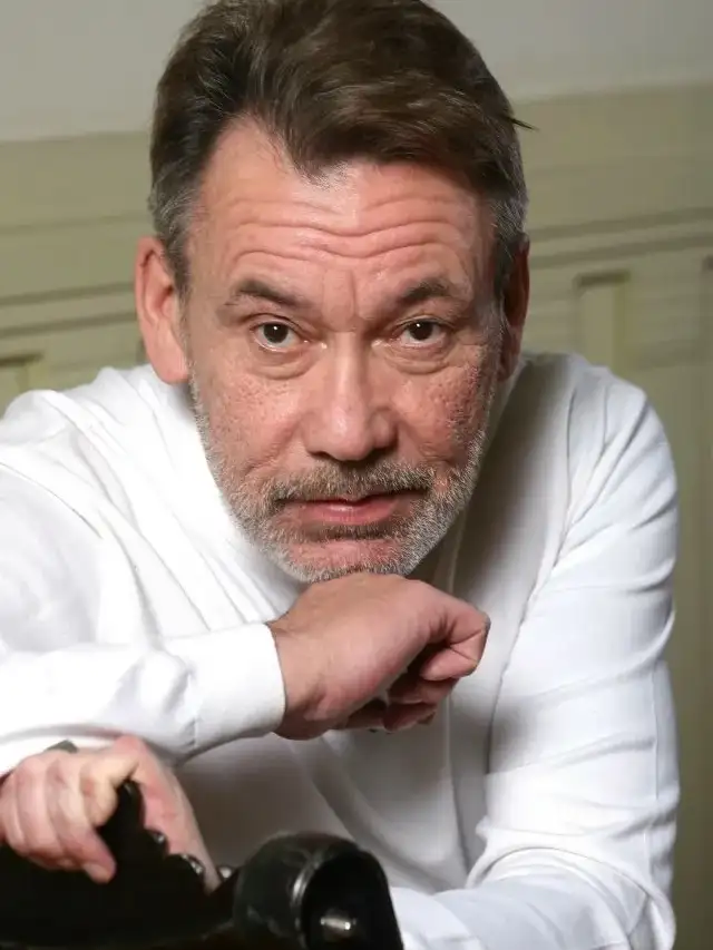 Заслуженный артист России Яков Алленов