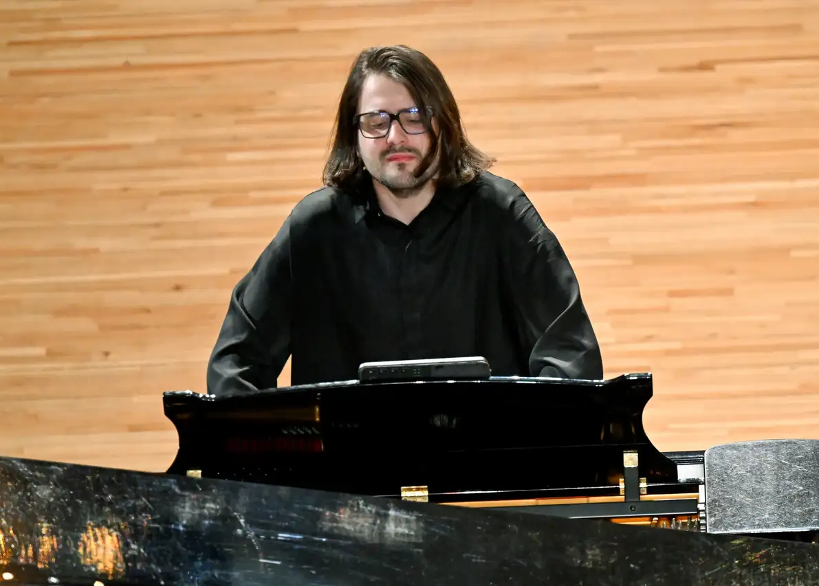 Александр Кашпурин (фортепиано, Санкт-Петербург)